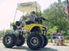 Monster golf cart.JPG (39616 bytes)